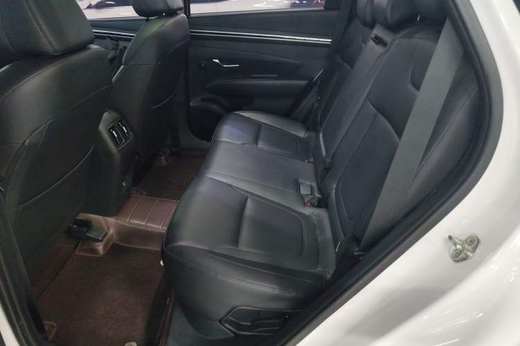 Used Hyundai Tucson 2023 Tucson L 1.5T Automatic Two-Wheel Drive DLX Luxury Edition Left Rear Seat