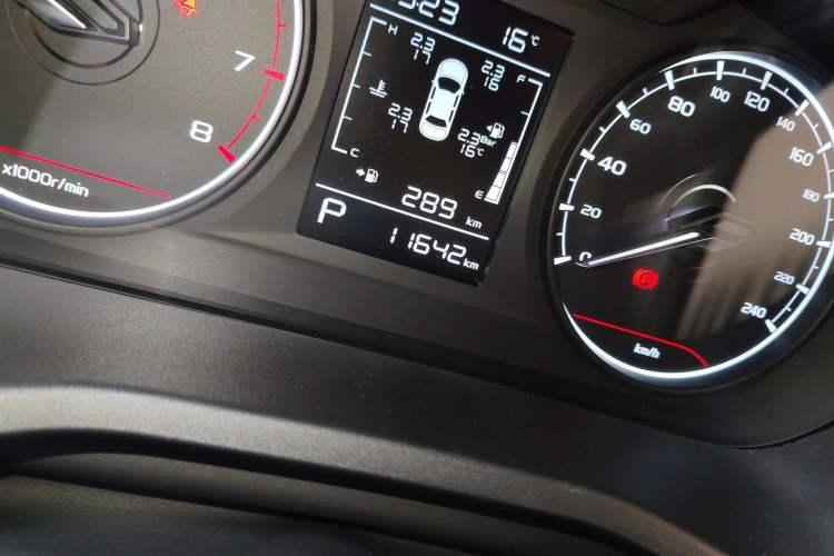 Used Geely Auto Emgrand 2022 4th Generation 1.5L CVT Elite Model
