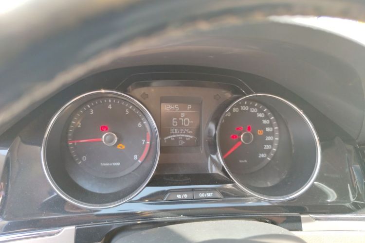 Used Volkswagen Bora 2013 1.6L Automatic Comfort Model
