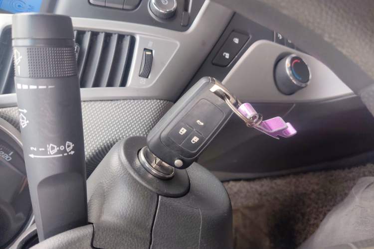 Used Chevrolet Cruze 2009 1.6L SE MT
