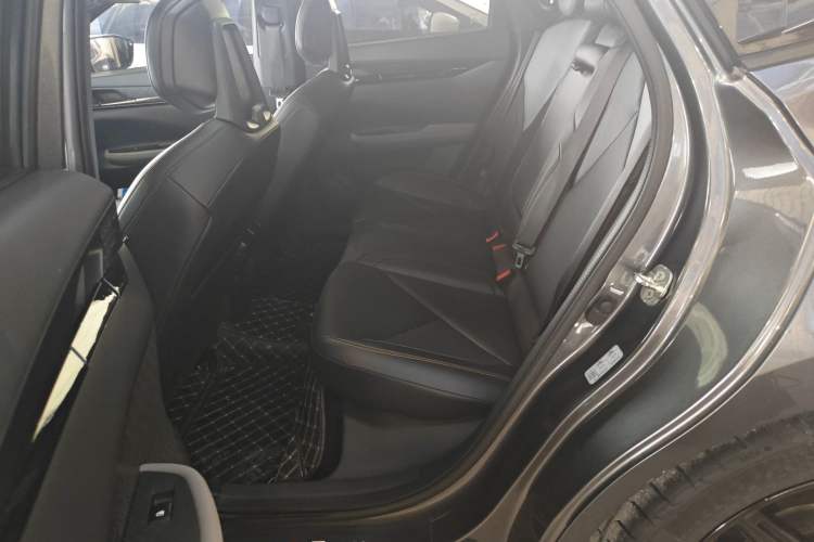 Used CHANGAN UNI-V 2022 1.5T Prestige Version
