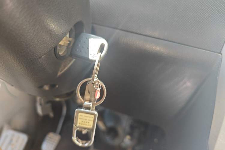 Used Wuling Rongguang 2012 1.5L Extended Basic Version
