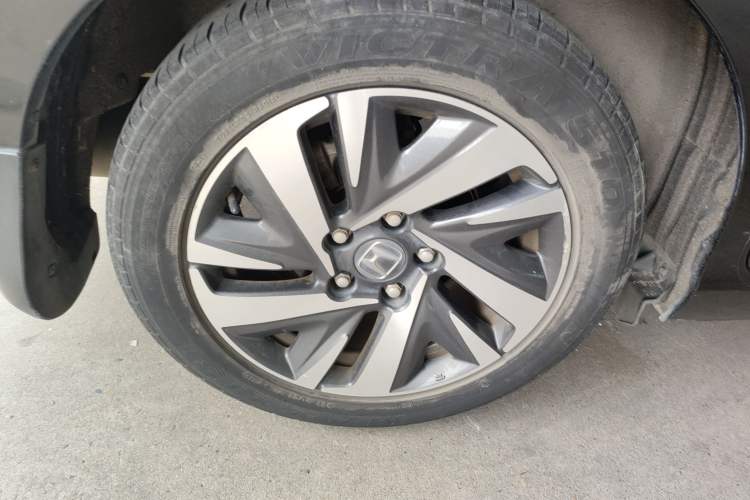 Used Honda Crider 2019 180 Turbo CVT Luxury Edition China VI Emission Standard Right Rear Wheel Hub