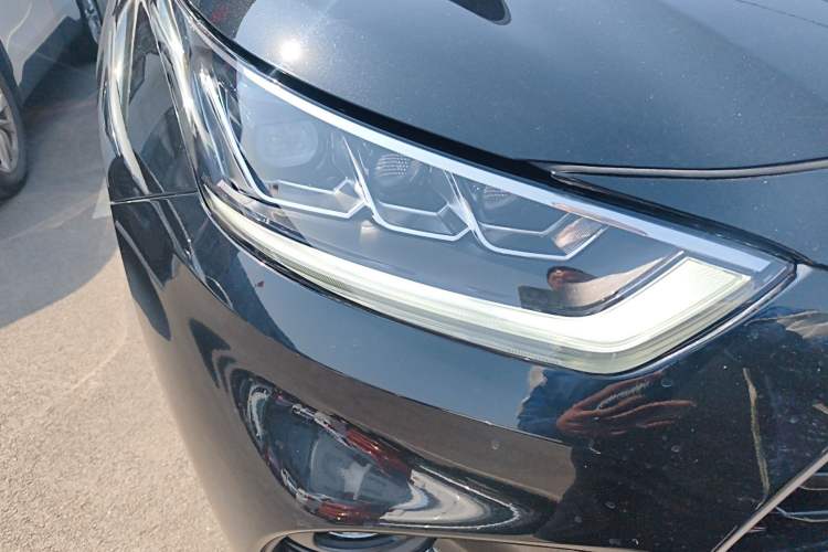 Used Toyota Highlander 2022 380T Four-Wheel Drive Prestige Edition 7-Seater Right Front Headlight