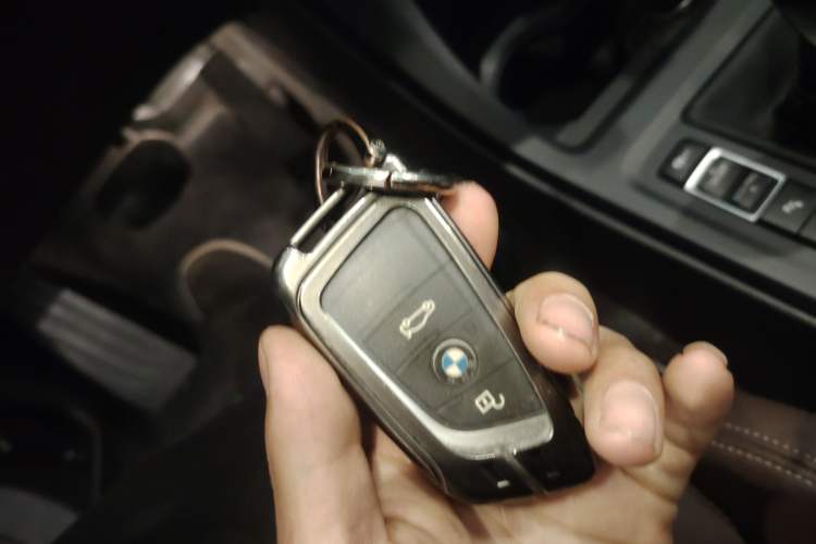 Used BMW X1 2022 sDrive25Li Leading Model Vehicle Key