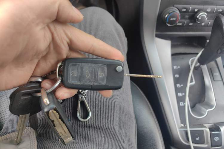 Used Chevrolet Captiva 2014 2.4L 4x4 Flagship Edition 7 Seats