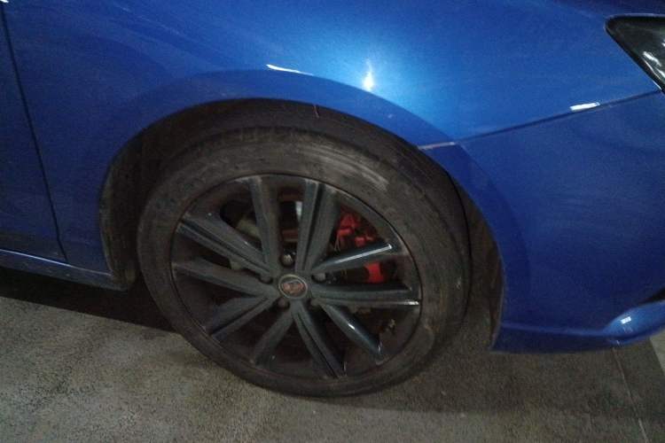 Used Roewe i5 2019 20T Automatic 4G Connected Supercharged Flagship Edition