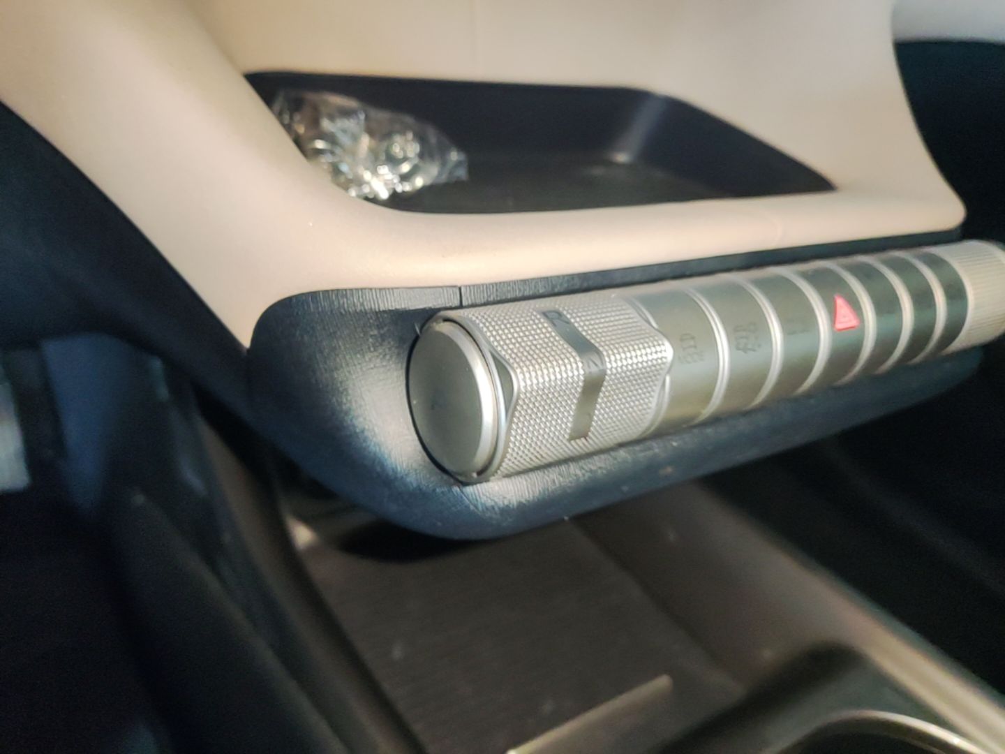 BYD Dolphin 2024 Honor Edition 302km Dynamic Version — снимка 16