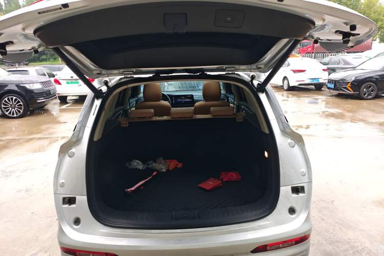 Used Landian E5 2024 Honor Edition 100KM Deluxe 5-Seater