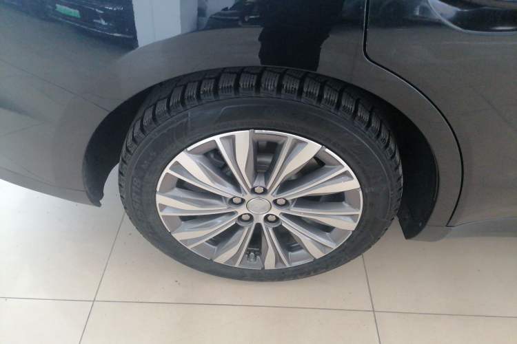 Used Hongqi E-QM5 2023 560km PLUS
