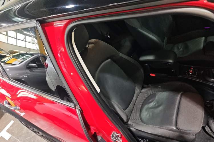 Used MINI Countryman 2018 1.5T COOPER Artist
