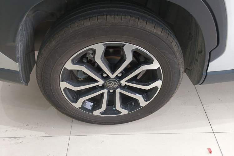 Used Toyota FRONTLANDER 2023 2.0L CVT Luxury Edition
