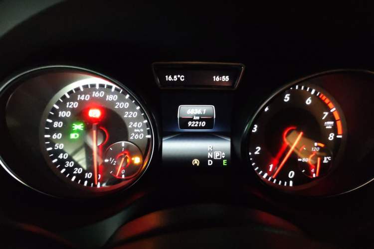 Used Mercedes-Benz CLA 2015 CLA 220 4MATIC
