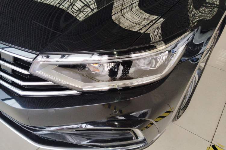 Used Volkswagen Magotan GTE Plug-in Hybrid 2022 GTE Luxury Model