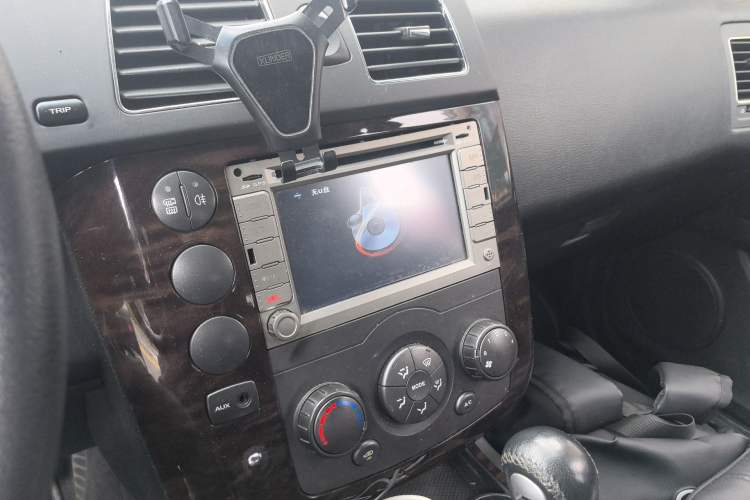 Used Roewe W5 2013 1.8T 2WD Automatic Xingyu Edition