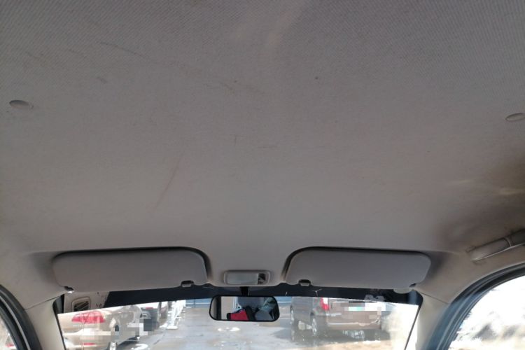 Used Wuling Rongguang V 2015 1.2L Practical Model
