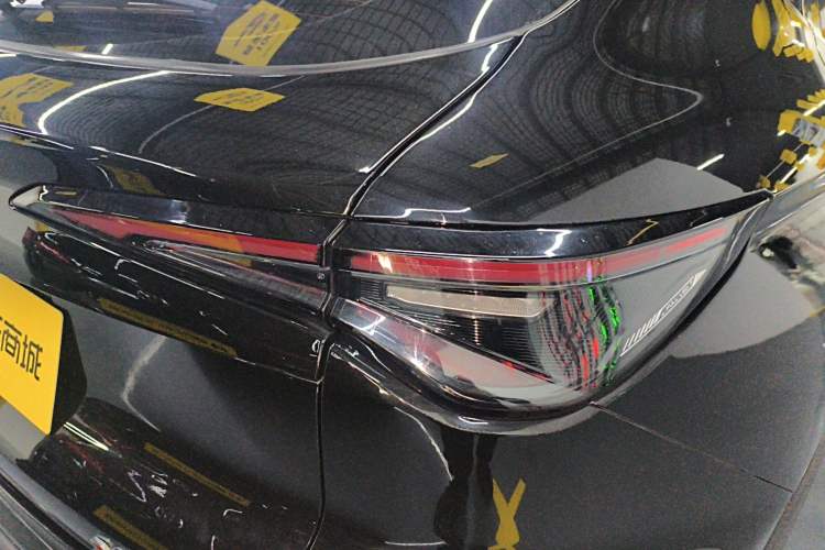 Used CHANGAN OSHAN X5 PLUS 2023 1.5T DCT Excellence Edition
