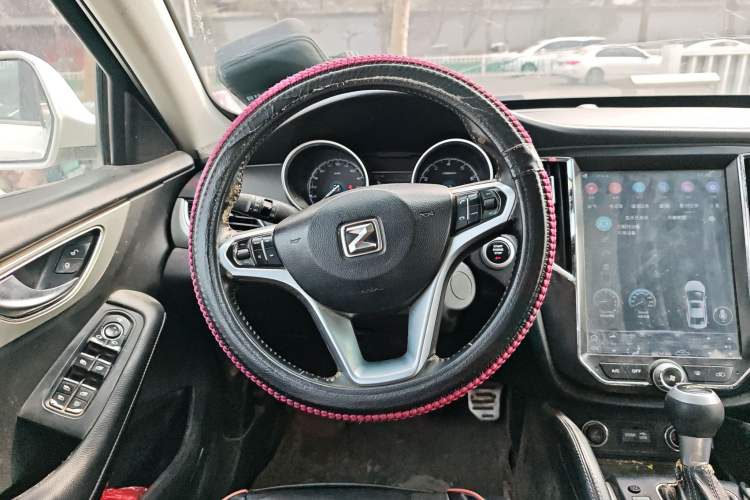 Used Zotye SR7 2016 1.5T CVT Cube Heart Edition China IV Standard
