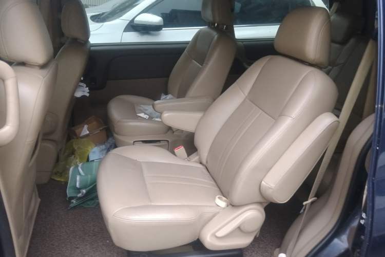 Used Buick GL8 2011 2.4L LT Executive Edition
