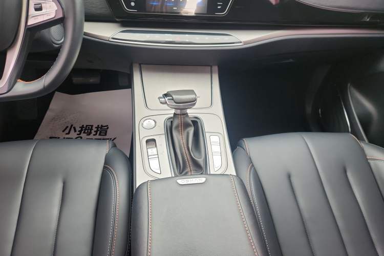 Used CHANGAN OSHAN X7 2020 1.5T Automatic Luxury Version Gear Lever