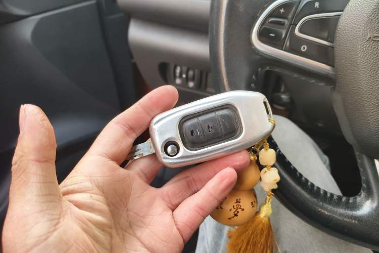 Used Renault Kadjar 2017 2.0L Two-Wheel Drive Comfort Edition
