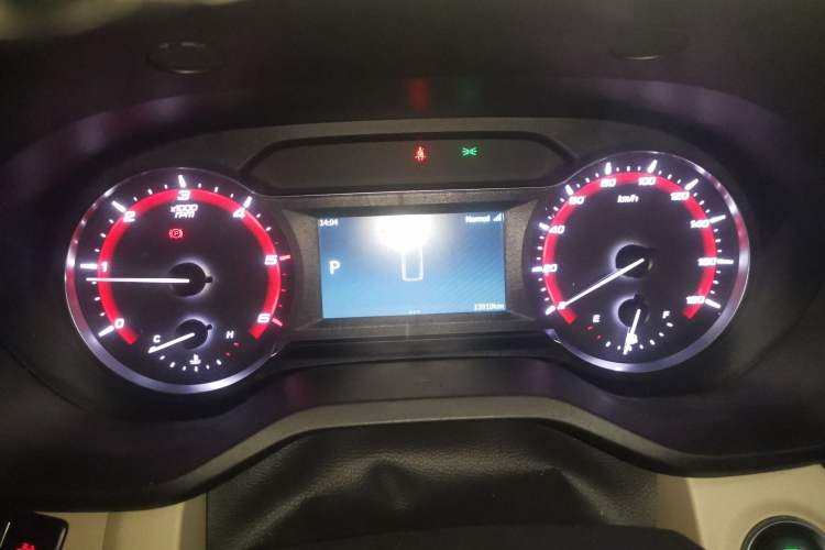 Used Iveco Fidato 2023 C30 Passenger Van 2.0T 110kW Automatic Xingtu Version Low Roof