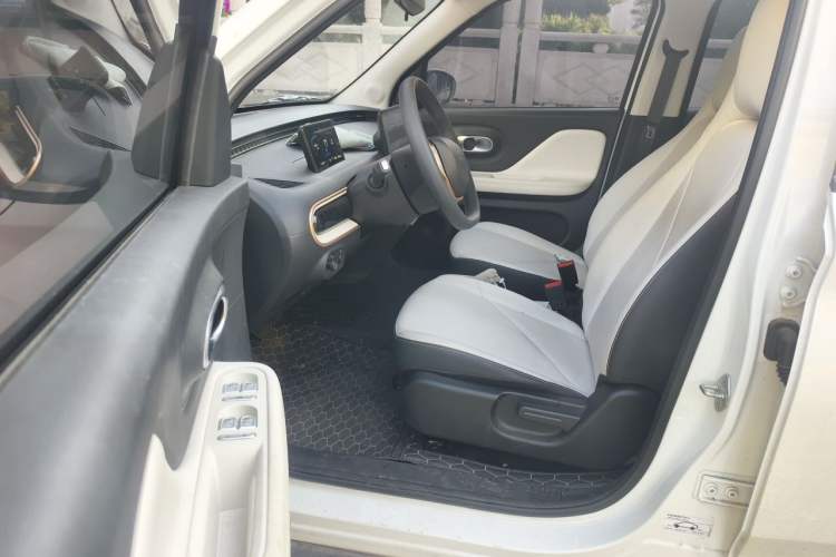 Used Chery QQ Domi 2025 Model 305km Comfort Edition

