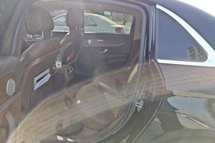 Used Mercedes-Benz E-Class 2018 E 300 L Luxury Model
