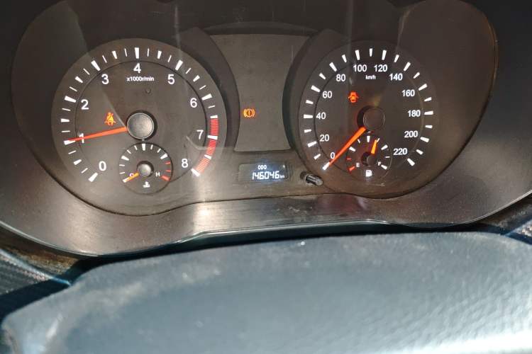 Used Haima Fumei 2016 1.6L Manual Prestige Model Upgrade Odometer Close Up