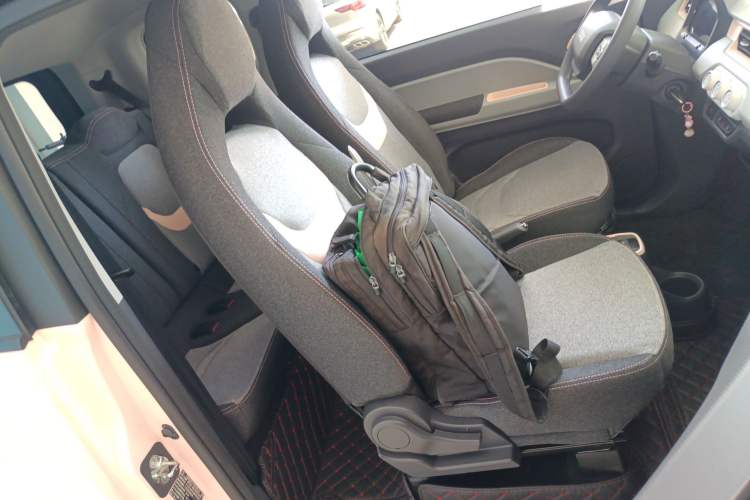 Used Chery QQ Ice Cream 2022 170km Sundae Phosphate Lithium-Ion
