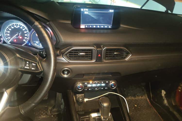 Used Mazda CX-5 2020 2.0L Automatic Two-Wheel Drive Smart Version Audio And AC Panel