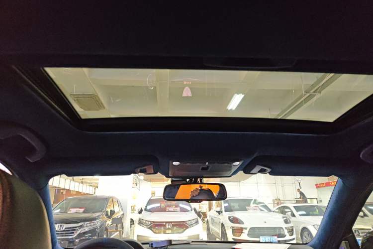 Used Infiniti Q50 2014 3.7L Comfort Edition Headliner