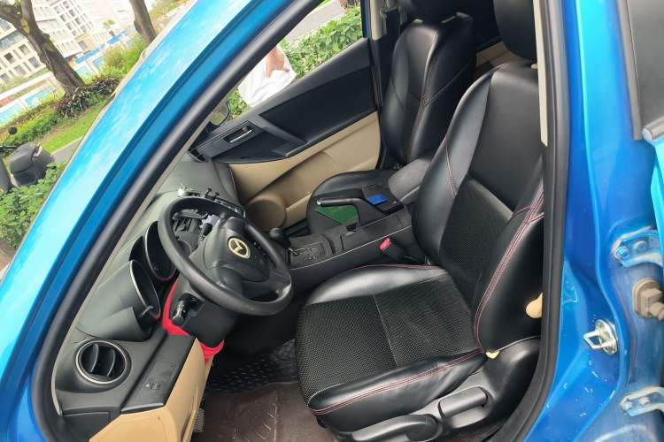 Used Mazda 3 2011 Sedan 1.6L Automatic Comfort Model Left Front Seat