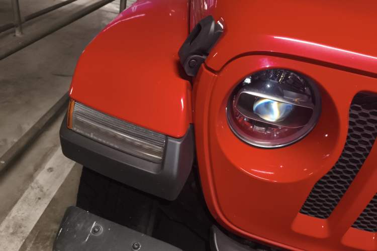 Used Jeep Wrangler 2018 2.0T Sahara Four-Door Edition