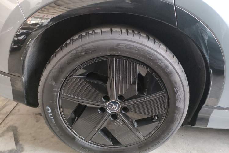 Used BYD Song L EV 2024 550 km Excellence Version
