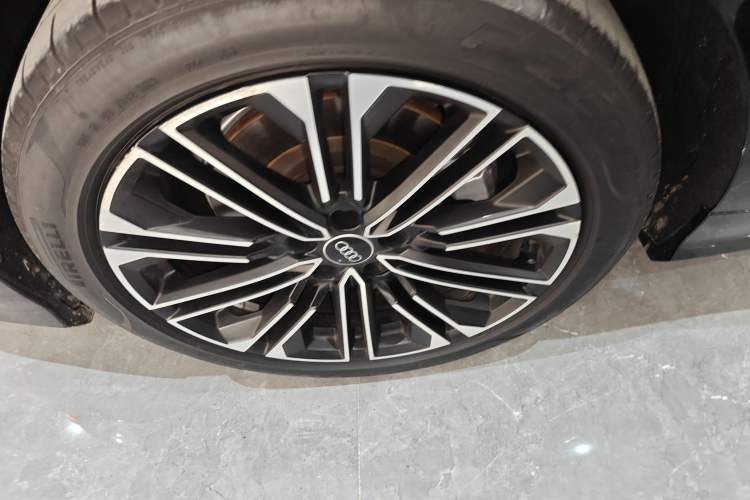 Used Audi A6L 2023 Revised 45 TFSI Prestige Dynamic Edition
