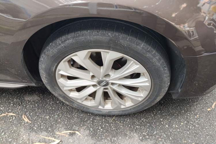 Used Audi A4L 2019 40 TFSI Ambition China VI