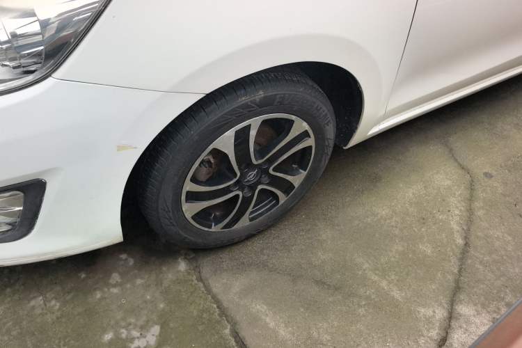 Used Haima Fumei 2016 1.6L Manual Prestige Model Upgrade Left Front Wheel Hub