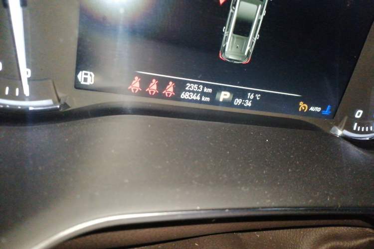 Used Roewe RX8 2019 30T Smart Connectivity Four-Wheel Drive Supreme Flagship Edition