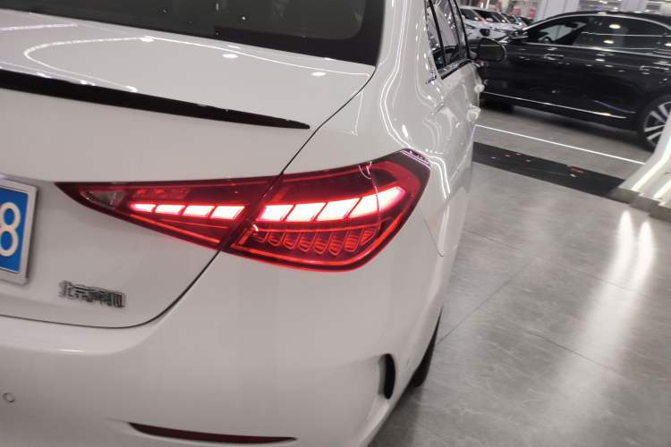 Used Mercedes-Benz C-Class 2024 C 260 L Brilliant Night Sports Edition Exterior 3