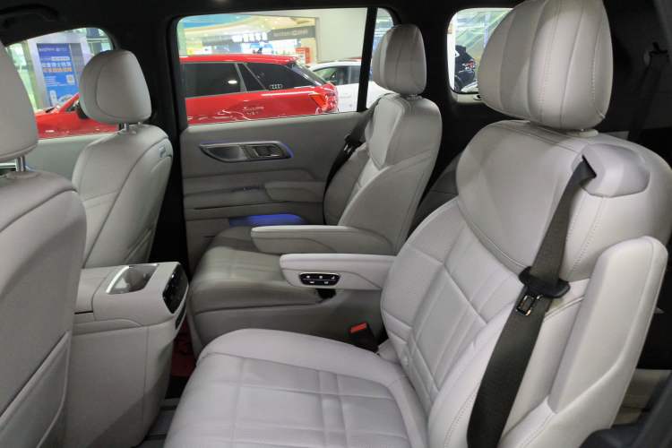 Used Deepal S09 2025 Rear-Drive Ultra