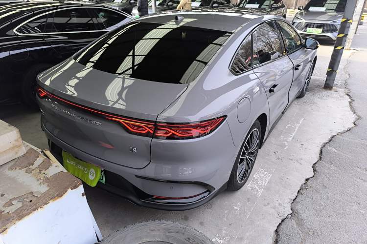 Used BYD Han 2025 EV with 701 km of Laser Radar-Enabled Intelligent Driving
