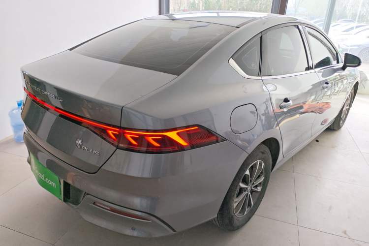 Used BYD Qin PLUS 2024 HONOR Edition DM-i 55KM Leading Model

