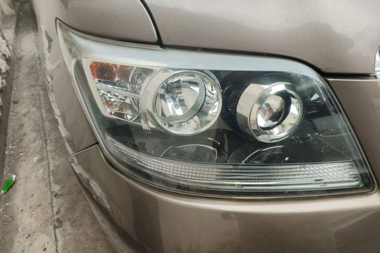 Used CHANGAN KAICHENG Ounuo S 2014 1.5L Base Version
