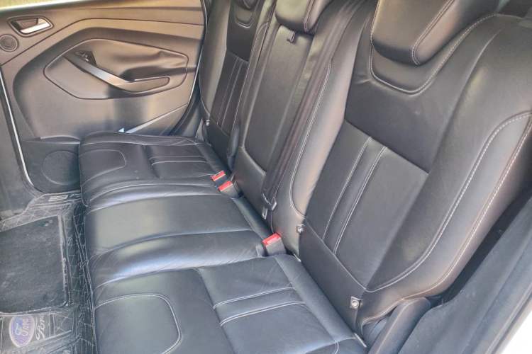 Used Ford Kuga 2013 2.0L GTDi Four-Wheel-Drive Sport Model