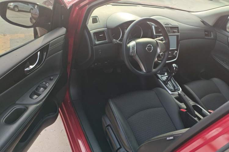 Used Nissan Tiida 2019 1.6L CVT Smart Drive Version China VI Standard