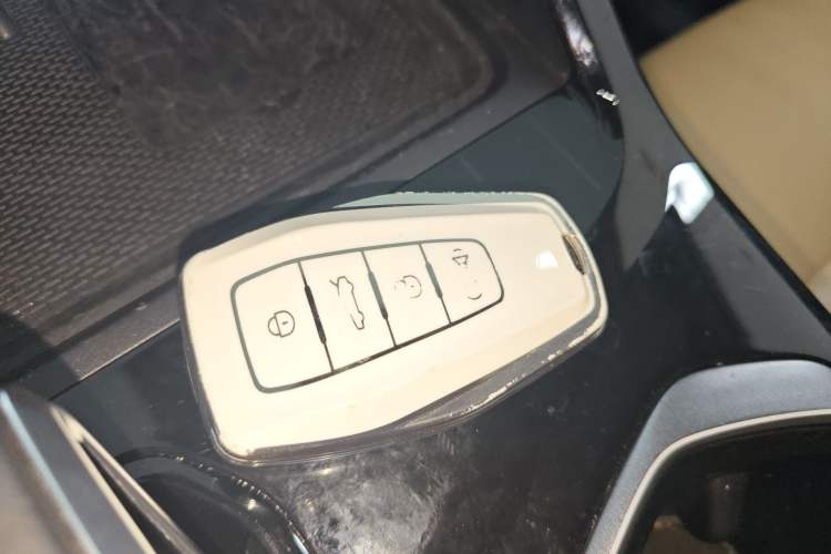 Used Geely Auto FX11 2023 1.5TD DCT Prestige Edition
