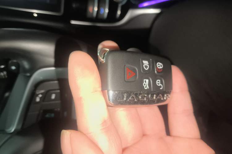 Used Jaguar XEL 2019 2.0T 200 PS Deluxe Edition
