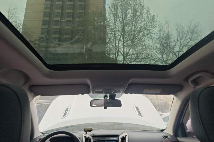 Used CHANGAN CS75 2017 Shangkui Edition 1.5T Automatic Fengxiang Model
