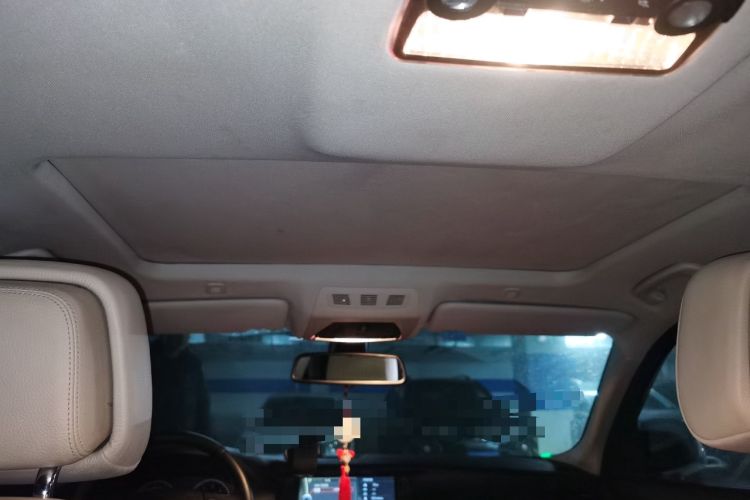 Used BMW 5 Series 2012 523Li Leading Model
